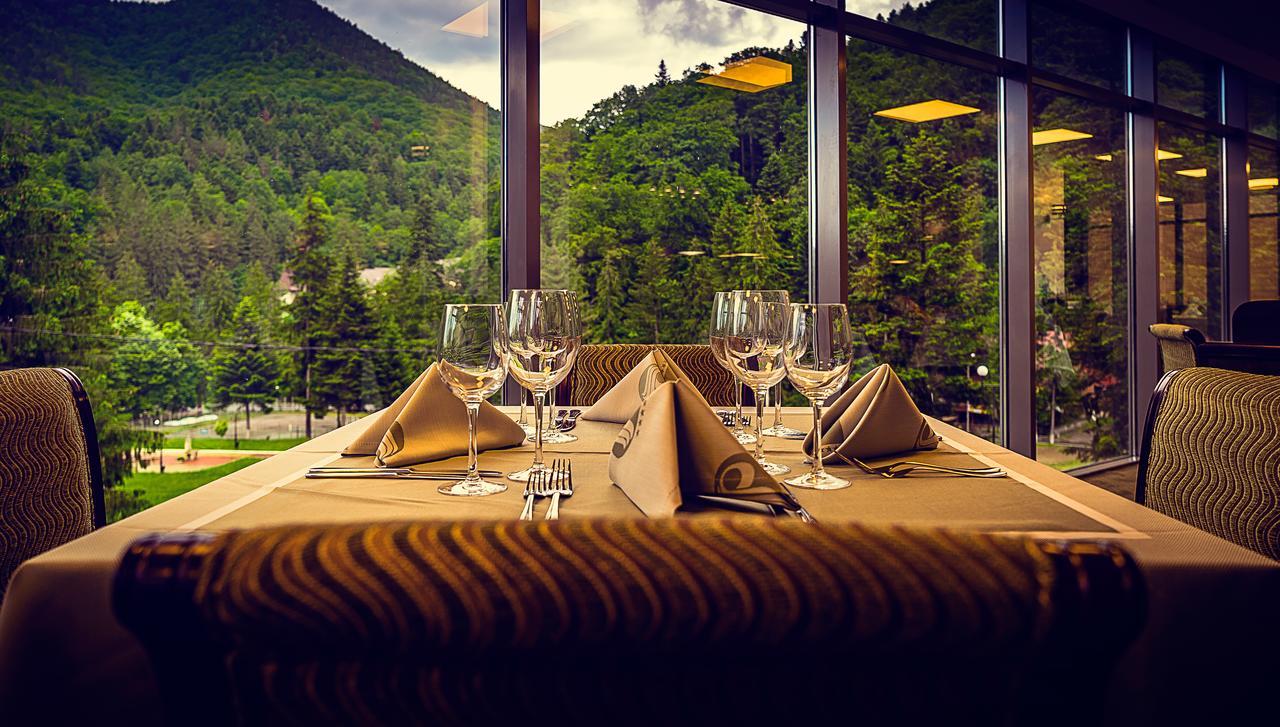 Hotel Perla Slănic-Moldova Exteriér fotografie