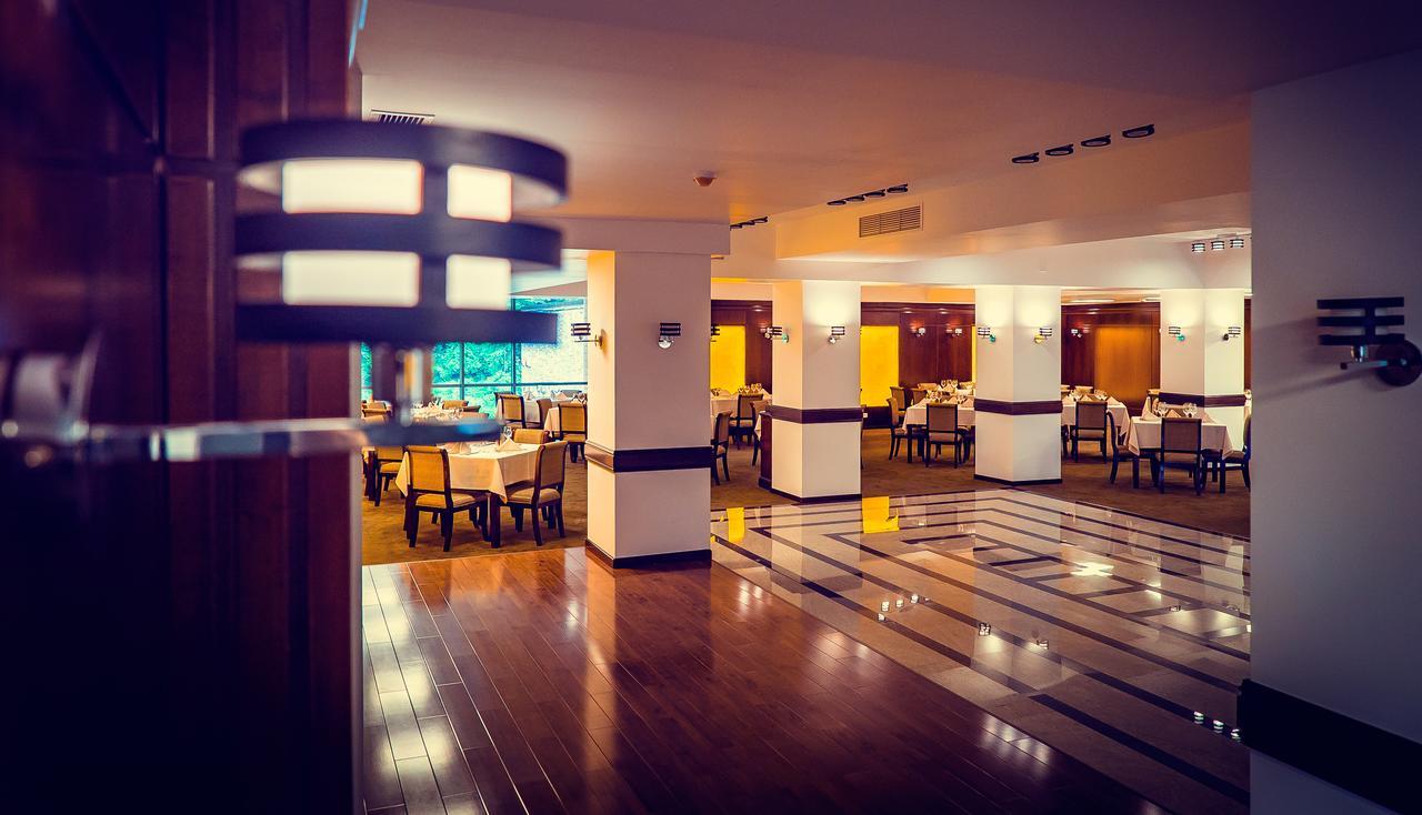 Hotel Perla Slănic-Moldova Exteriér fotografie