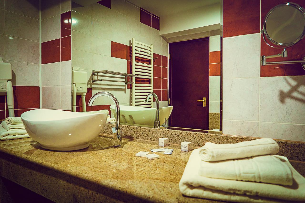 Hotel Perla Slănic-Moldova Exteriér fotografie