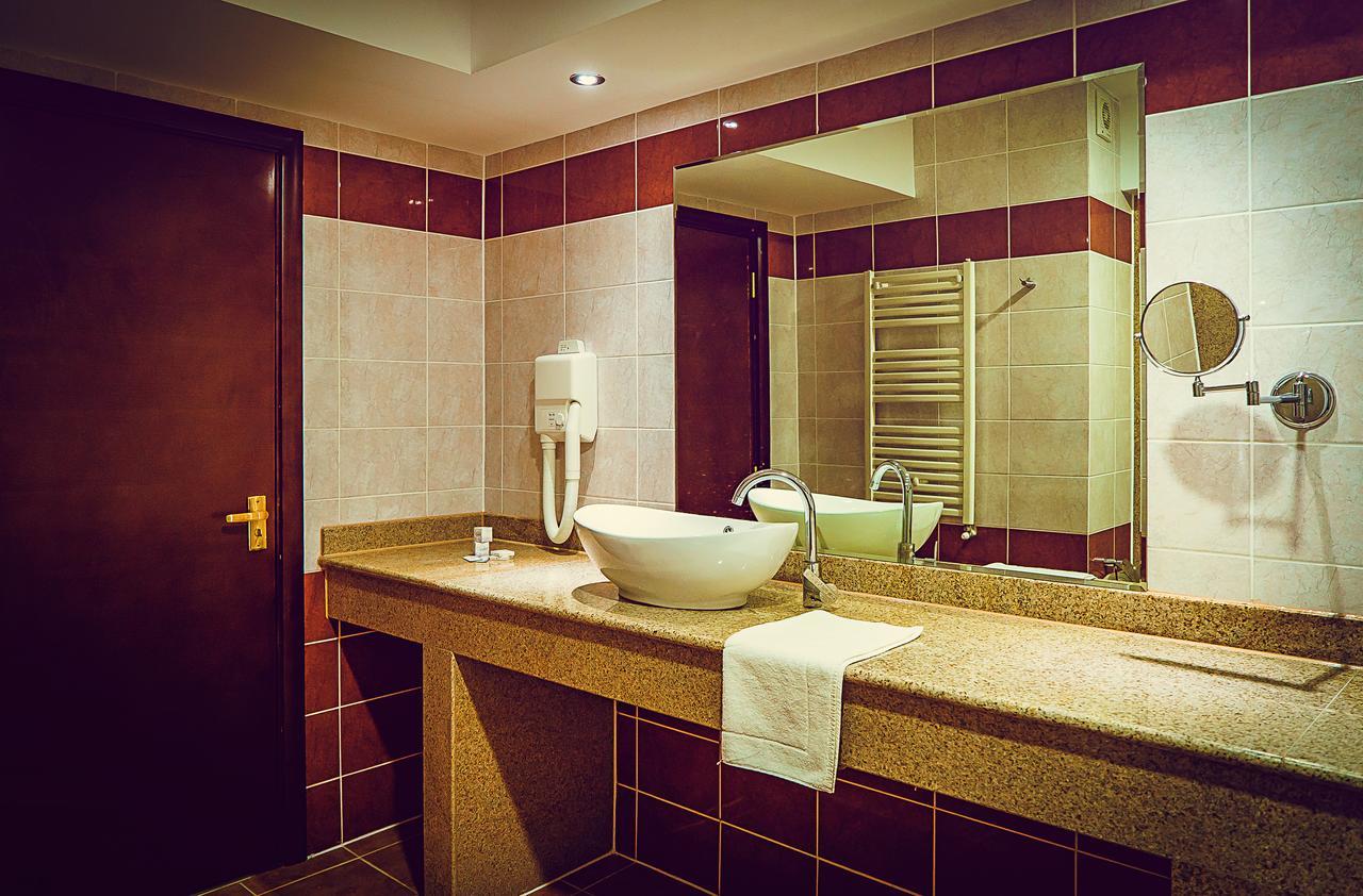 Hotel Perla Slănic-Moldova Exteriér fotografie